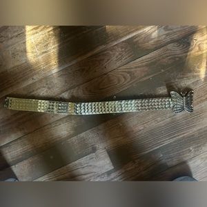 Butterfly belt